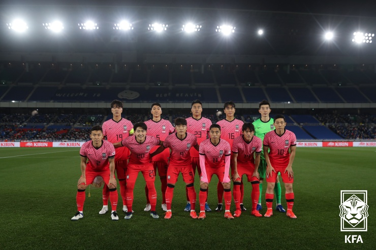 3월 25일 열린 한일전에서 한국 축구국가대표팀은 0대3으로 일본에 패배했다.