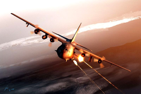 그림 11. 하늘에서 기관포탄을 쏟아내는 AC-130 건쉽